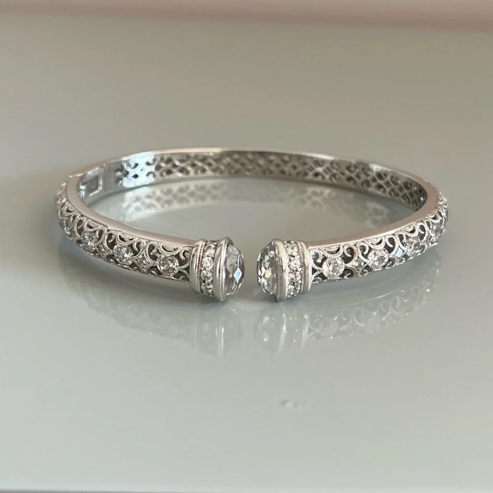 Tacori 925 Sterling Silver CZ Hinged Bracelet - Picture 1 of 12